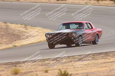 media/Oct-25-2025-West Coast Racing (Sat) [[9fdcbcd09c]]/Novice group/Turn 2/